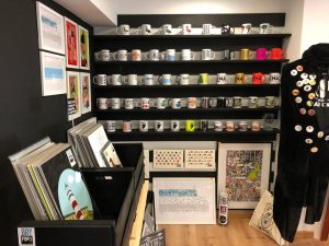 Bayprints serigrafias, objetos de regalo diseñados por Tirso Sànhcez Otaegui